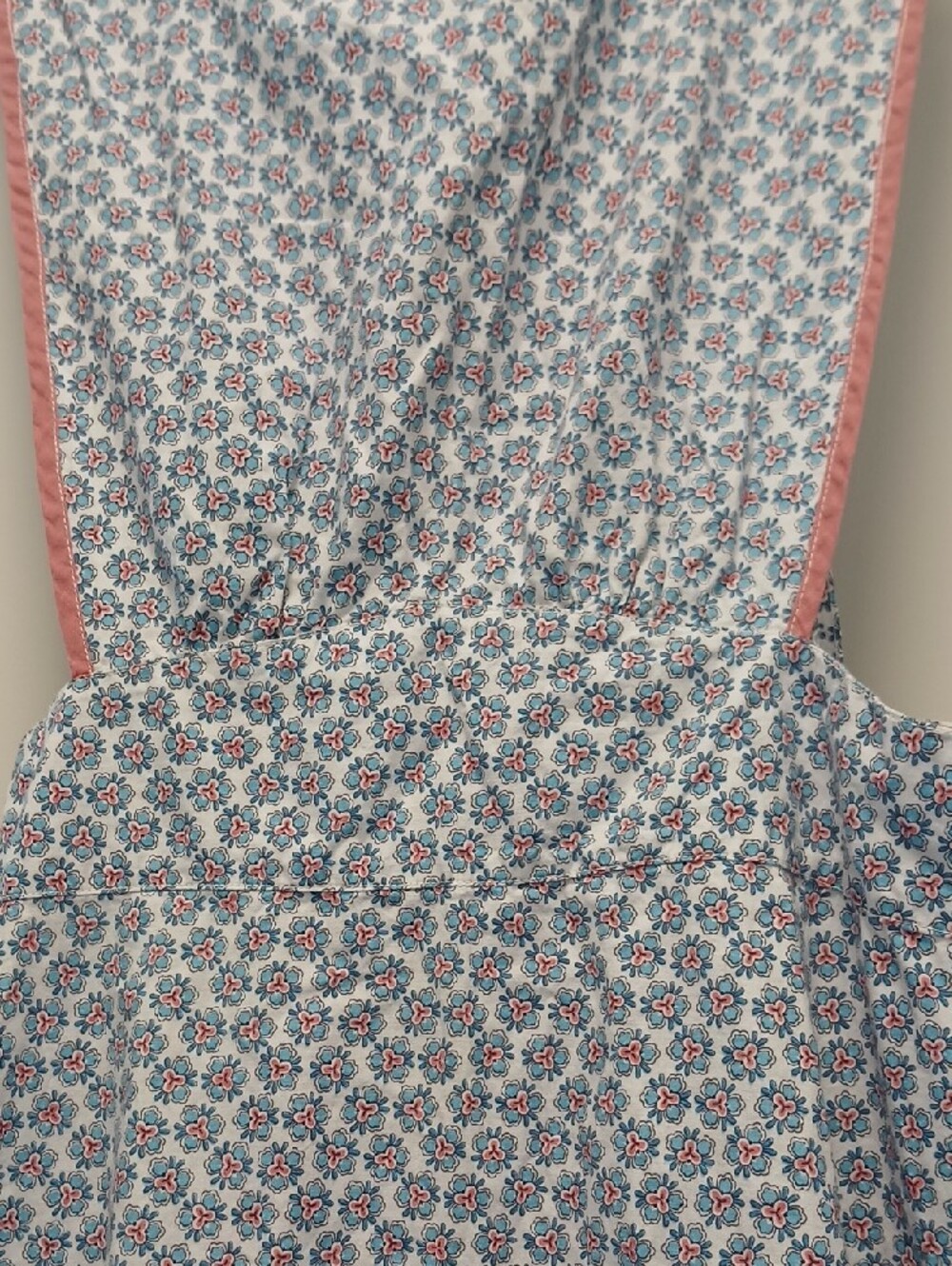 💕Handmade Vintage Floral Apron - Picture 3 of 14